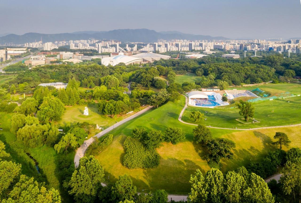Apartment Luxury Near Olympic Park, Asan Medical Center, Lotte World Tower, Free Korean Ramen *
